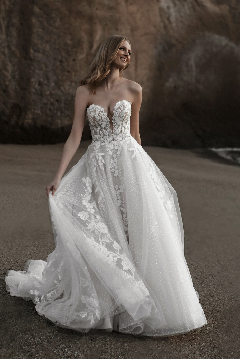 Striking Wedding Dresses Image