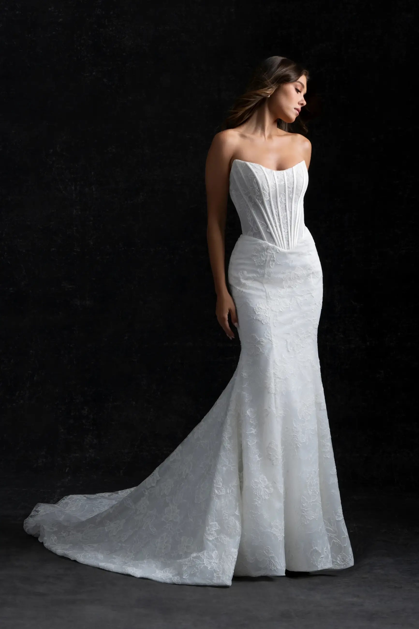 Why Basque Waist Wedding Dresses Are Making a Stunning Comeback in 2025