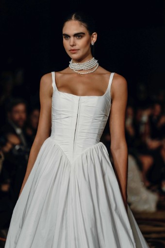 MUSE by Berta Style #25-136 #1 thumbnail